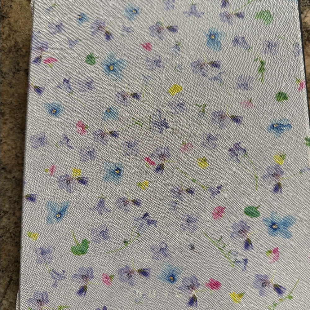 Burga wildflower Floral iPad Pro 13 (7th generation)